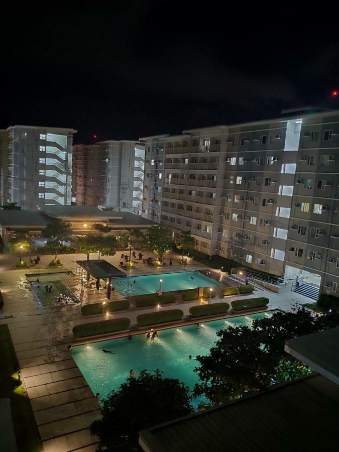 Trees Residences - Tower 11 1Br With Balcony Manila Eksteriør billede